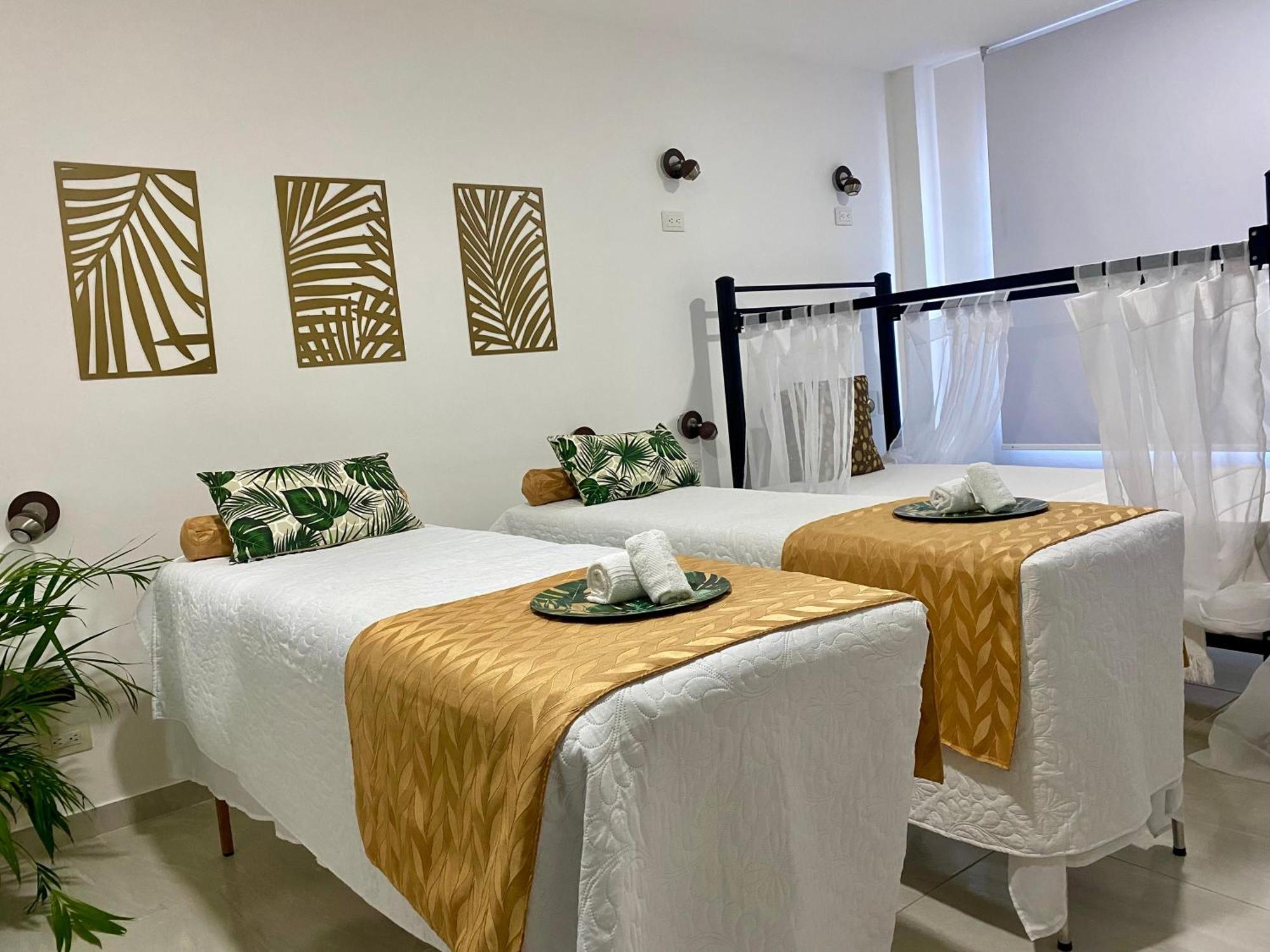 Makena La Boquilla Beach Hostel Cartagena Exteriör bild
